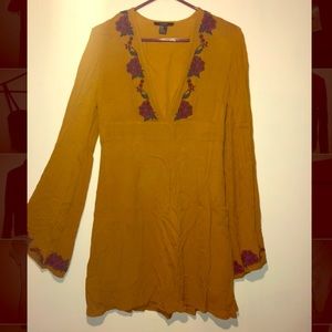 LAST WEEK AVAILABLE Embroidered Floral Shift Dress